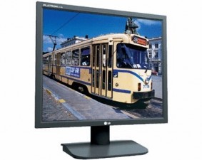 19" LCD Monitor with VGA